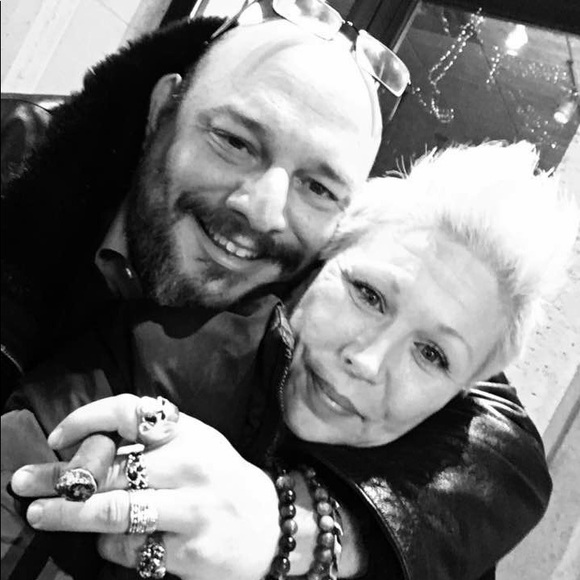 Hellooooooo Poshers!!! - Picture 15 of 15